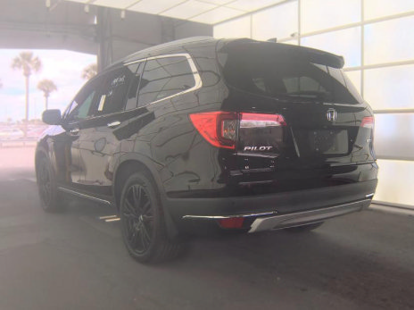 Used 2019 Honda Pilot Touring image 5