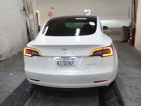 Used 2022 Tesla Model 3 Long Range AWD/4WD image 5