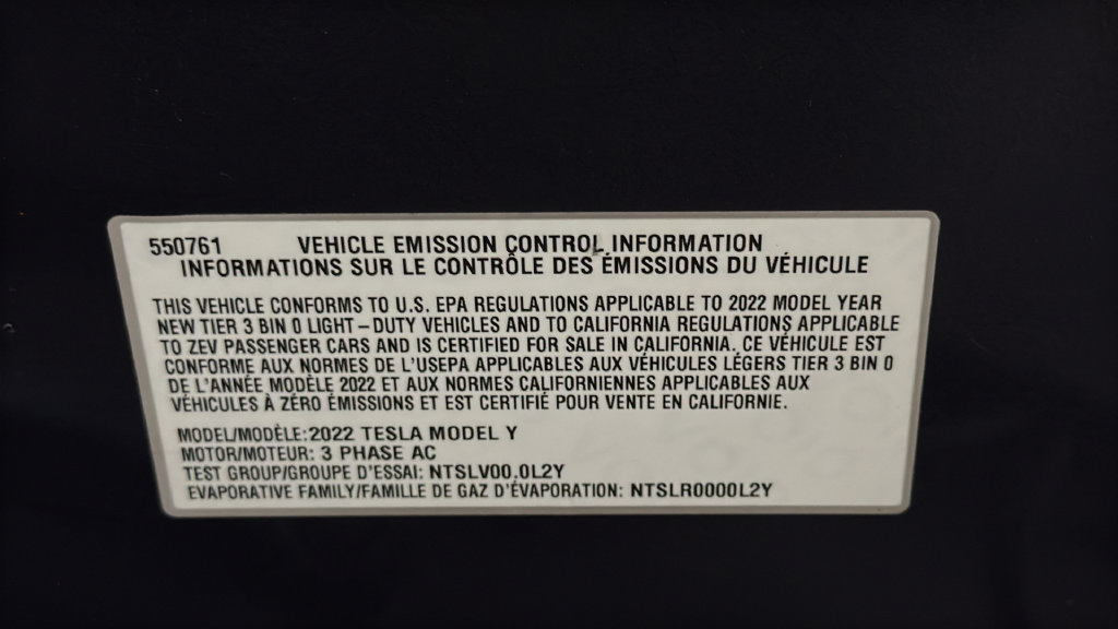 Used 2022 Tesla Model Y Long Range AWD/4WD image 57