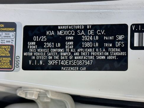 Used 2025 Kia K4 FWD image 12