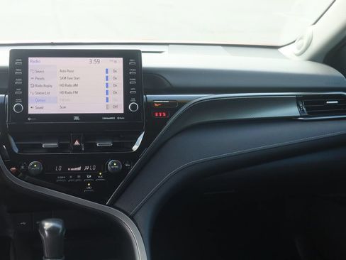 Used 2022 Toyota Camry XSE w/ Navigation Package AWD/4WD image 11