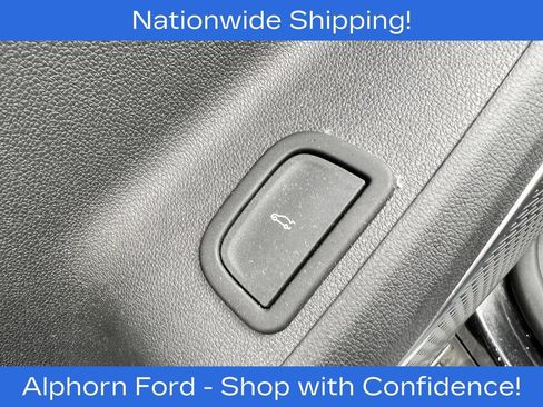 Used 2024 Chevrolet Traverse Z71 w/ Enhanced Driving Package AWD/4WD image 14