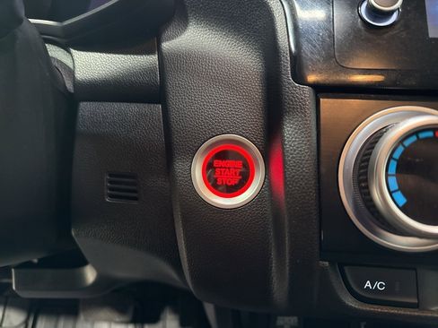 Used 2020 Honda Fit EX image 18