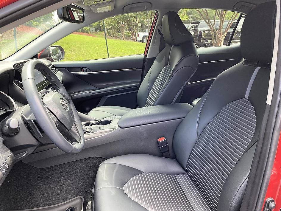 Certified 2024 Toyota Camry SE w/ Convenience Package FWD image 11