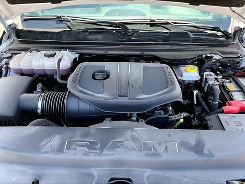 Used 2026 RAM 1500 Tradesman AWD/4WD image 31