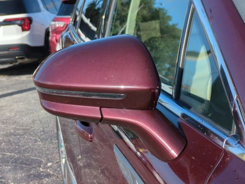 Used 2019 Lincoln Nautilus Select image 12