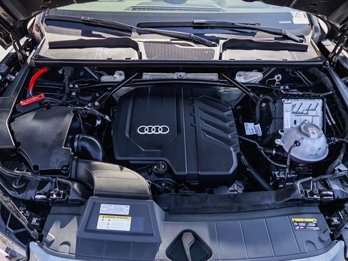 Certified 2025 Audi Q5 2.0T Premium Plus w/ Premium Plus Package image 30