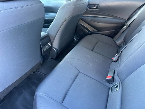 Used 2025 Toyota Corolla LE image 11