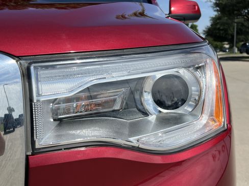Used 2019 GMC Acadia SLE FWD image 5