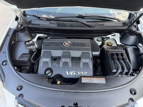 Used 2013 Cadillac SRX Premium FWD image 22