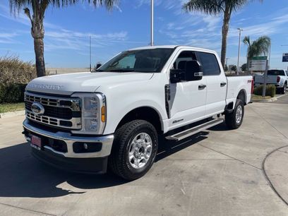 New 2026 Ford F250 XLT w/ FX4 Off-Road Package