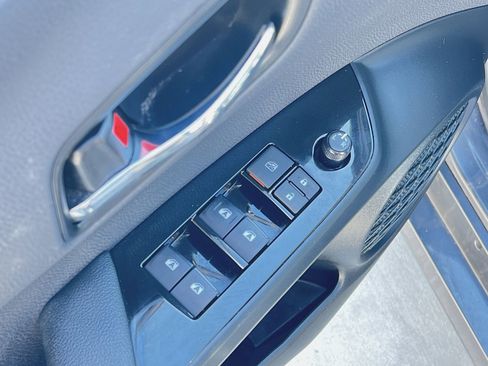 Used 2017 Toyota Prius Four Touring image 14