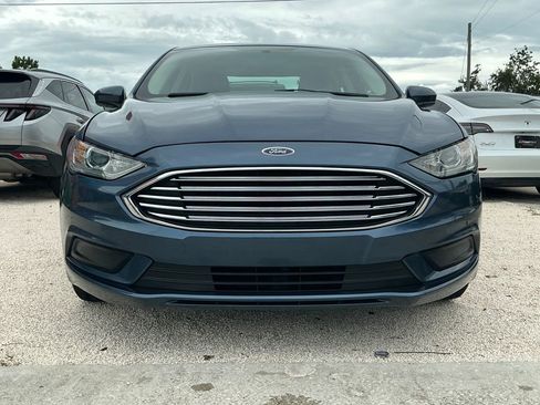 Used 2018 Ford Fusion SE w/ Fusion SE Technology Package image 7