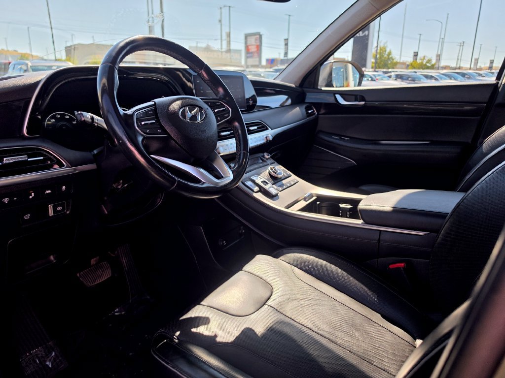 Used 2022 Hyundai Palisade Limited w/ Cargo Package AWD/4WD image 11