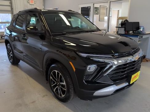 New 2026 Chevrolet TrailBlazer LT w/ Convenience Package AWD/4WD image 7