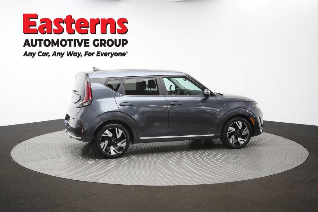 Used 2023 Kia Soul GT-Line FWD image 46