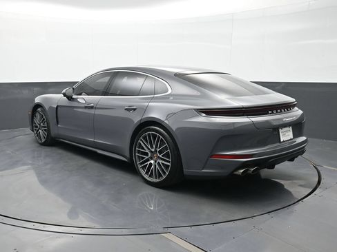 Certified 2025 Porsche Panamera 4 AWD/4WD image 3