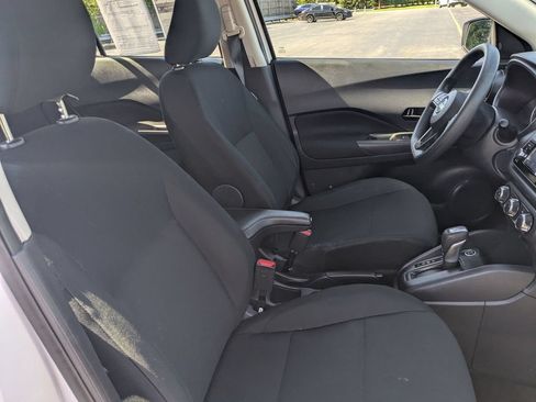 Used 2024 Nissan Kicks S FWD image 27