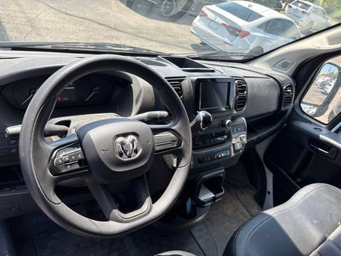 Used 2023 RAM ProMaster 2500 FWD image 9