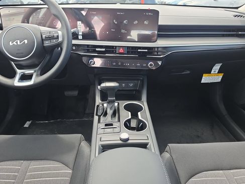 New 2026 Kia K5 LXS FWD image 14