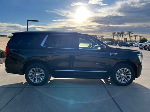 Used 2025 GMC Yukon Denali AWD/4WD image 7