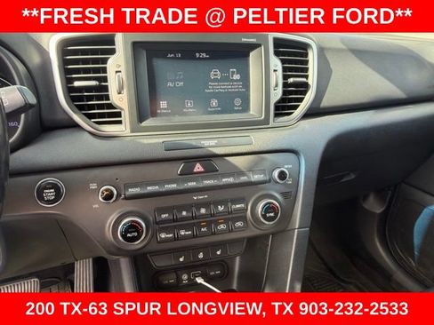 Used 2017 Kia Sportage EX w/ EX Premium Package FWD image 8