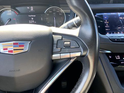 Used 2023 Cadillac XT6 Luxury FWD image 25