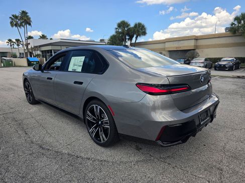New 2026 BMW 740i RWD image 5