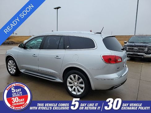 Used 2017 Buick Enclave Premium w/ Experience Buick Package image 4