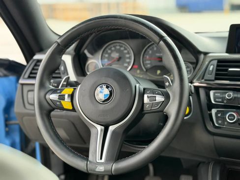 Used 2015 BMW M4 Coupe RWD image 32