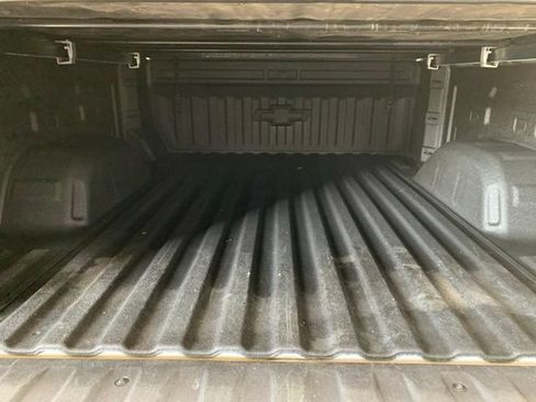 Used 2020 Chevrolet Silverado 1500 LTZ w/ LTZ Convenience Package AWD/4WD image 35