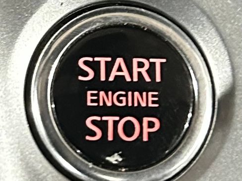 Used 2023 Nissan Altima 2.5 SV FWD image 60