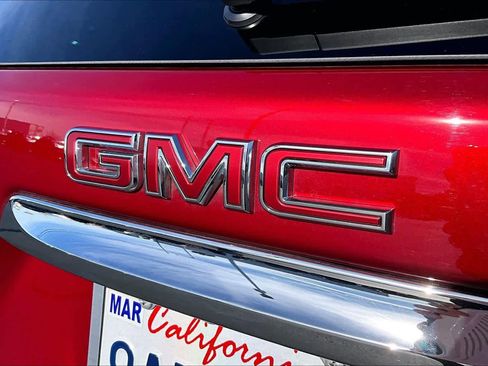 Used 2022 GMC Terrain SLE image 30