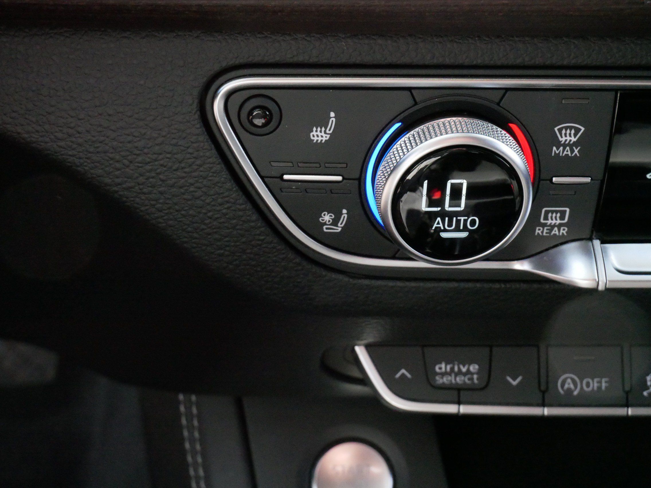 Used 2023 Audi Q5 2.0T Premium Plus w/ Premium Plus Package AWD/4WD image 27