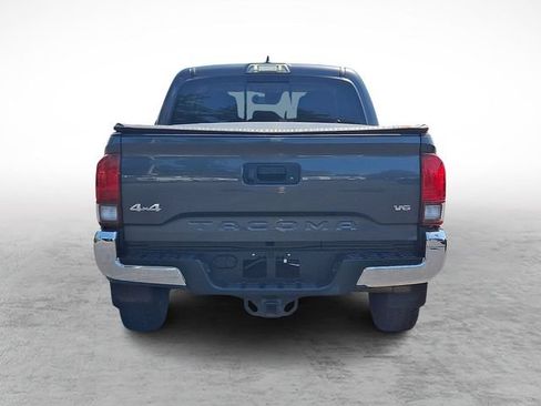 Used 2019 Toyota Tacoma SR5 AWD/4WD image 5