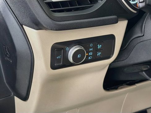 Used 2020 Ford Escape SEL FWD image 13