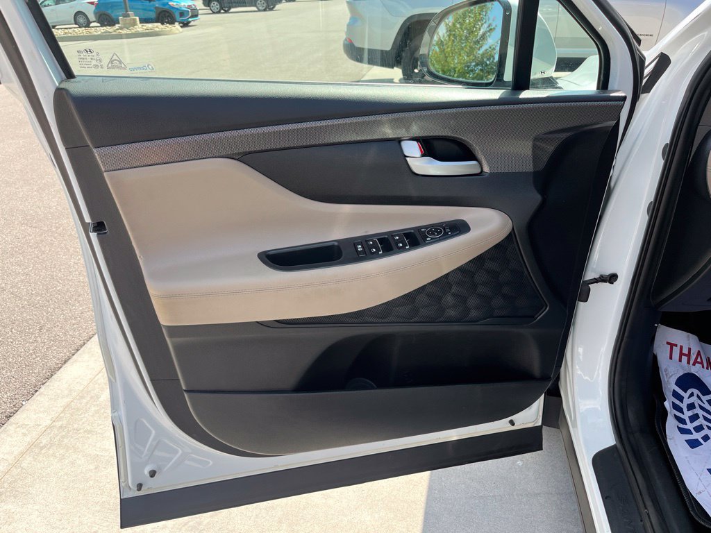 Used 2019 Hyundai Santa Fe SEL FWD image 5