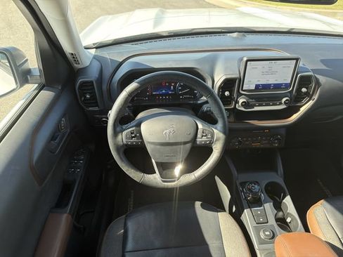 Used 2021 Ford Bronco Sport Outer Banks AWD/4WD image 3