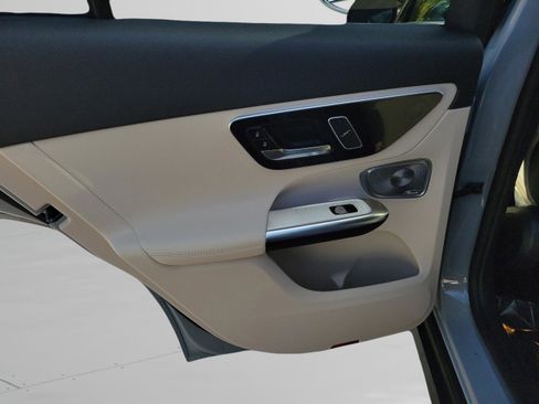 Certified 2026 Mercedes-Benz GLC 300 image 27