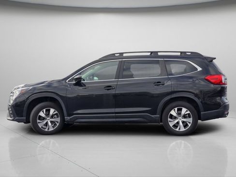 Used 2024 Subaru Ascent Premium w/ Convenience Package image 5
