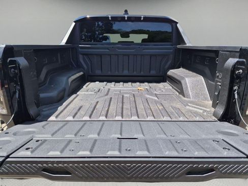 New 2026 GMC Hummer EV 4x4 Crew Cab image 25