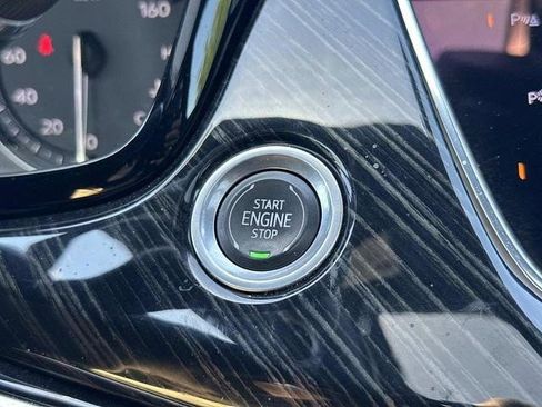 Certified 2023 Cadillac XT6 Premium Luxury w/ Technology Package AWD/4WD image 28