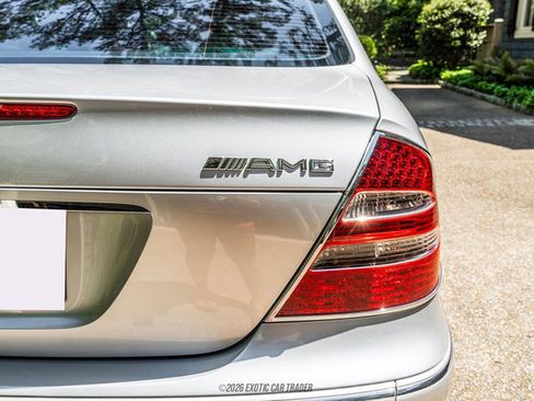 Used 2005 Mercedes-Benz E 55 AMG Sedan image 82
