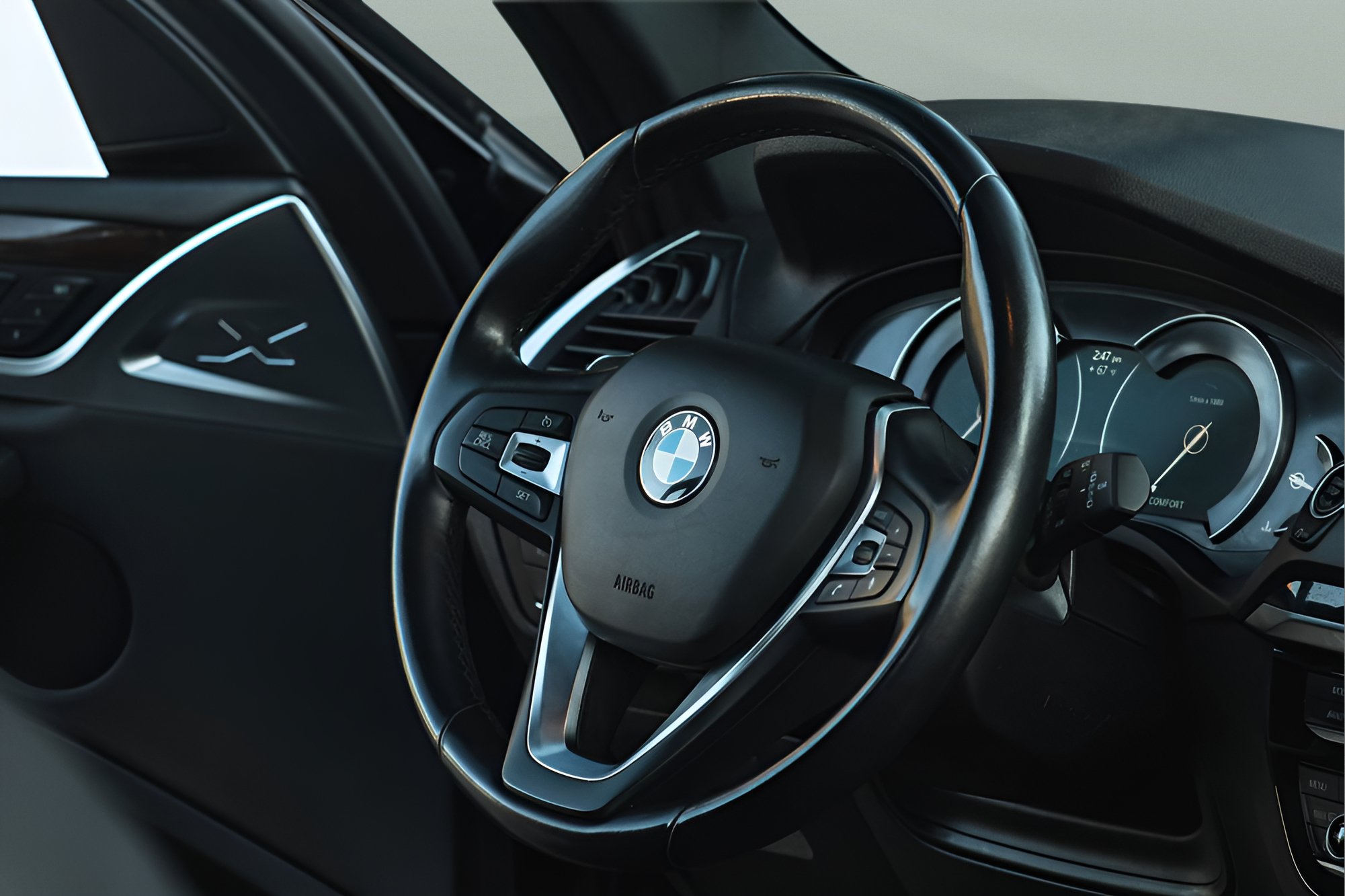 Used 2019 BMW X3 sDrive30i w/ Driving Assistance Package RWD image 18