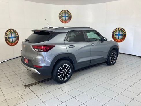 Used 2025 Chevrolet TrailBlazer LT image 18