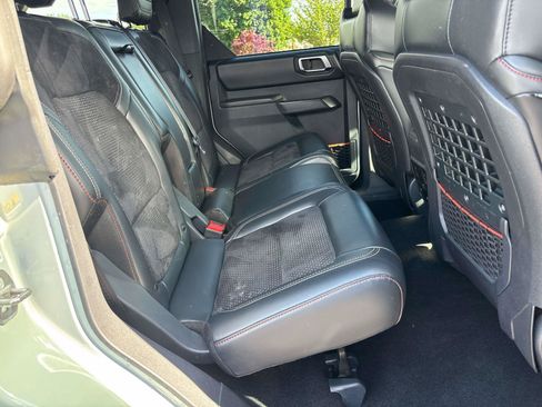 Used 2024 Ford Bronco Raptor AWD/4WD image 12