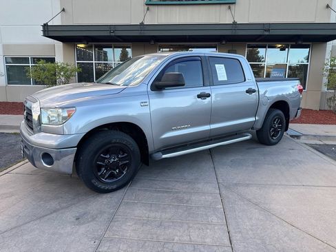 Used 2007 Toyota Tundra SR5 AWD/4WD image 2