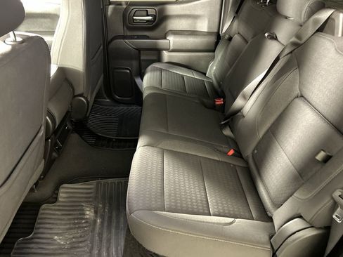 Used 2023 Chevrolet Silverado 1500 Custom image 24