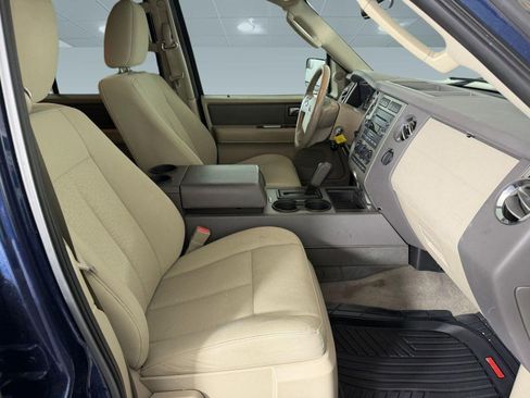 Used 2014 Ford Expedition XLT RWD image 20