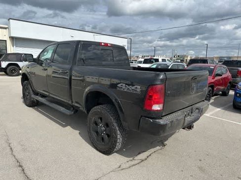 Used 2018 RAM 2500 Big Horn w/ Sport Appearance Group image 16